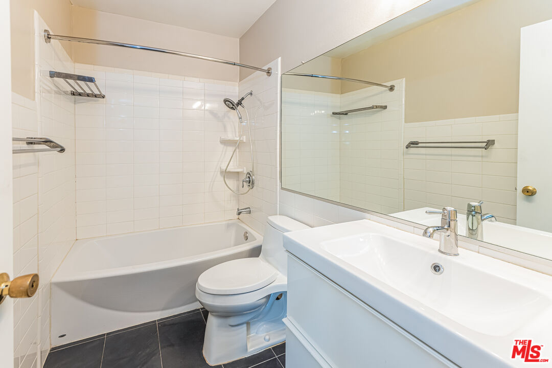2 Tortoise Shell Irvine, CA 92604 - Photo 7 of 27 a bathroom with a sink a toilet and shower