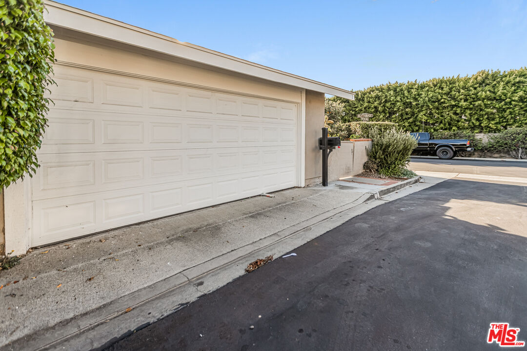 2 Tortoise Shell Irvine, CA 92604 - Photo 8 of 27 a view of a backyard and trees