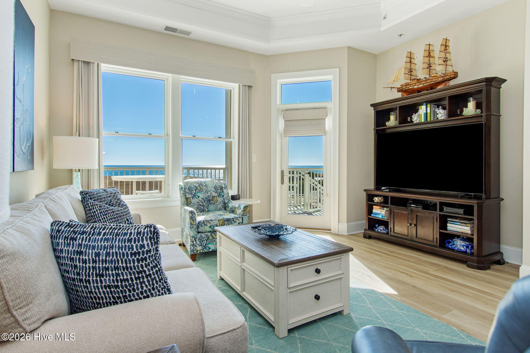 1435 Salter Path Road, Unit I1 Indian Beach, NC 28512 - Photo 10 of 63 Living Room
