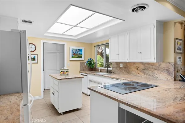 $974,900 | 1600 Helena Lane, Redlands, CA 92373