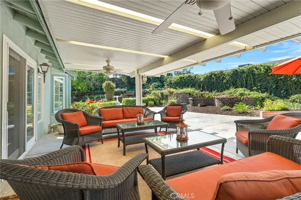 $974,900 | 1600 Helena Lane, Redlands, CA 92373