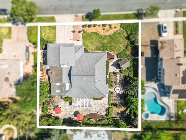 $974,900 | 1600 Helena Lane, Redlands, CA 92373
