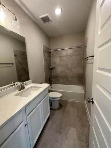 $2,750 | 18635 Parkland Row Drive, Cypress, TX 77433