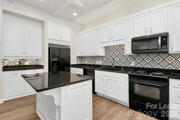 $2,300 | 450 New Bern Station Court, Charlotte, NC 28209