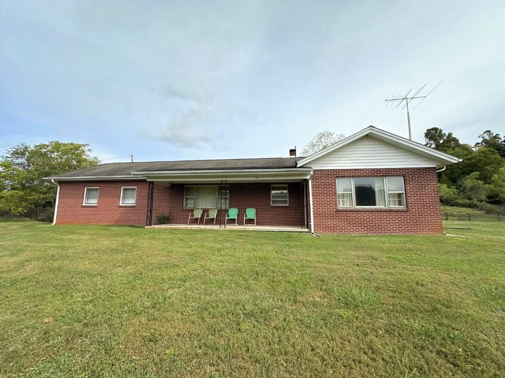 102 Arrowhead Road Fancy Gap, VA 24328 - Photo 1 of 19 Gallery Image 1