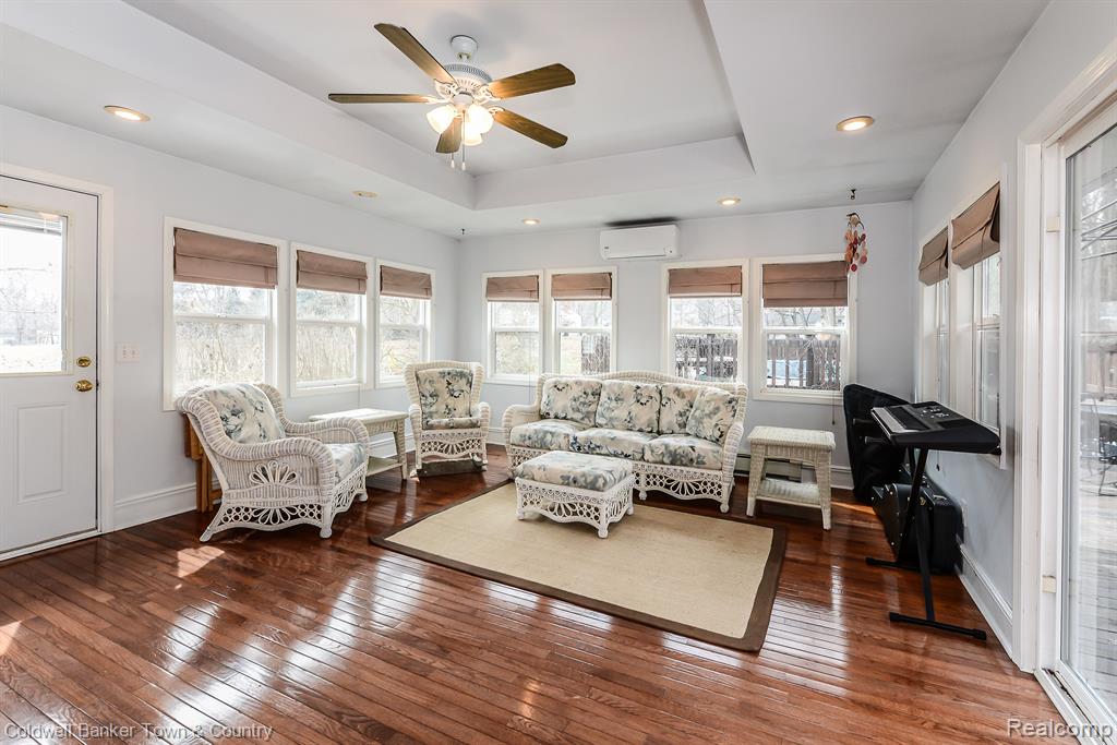 2470 Hunter Road Brighton, MI 48114 - Photo 21 of 33