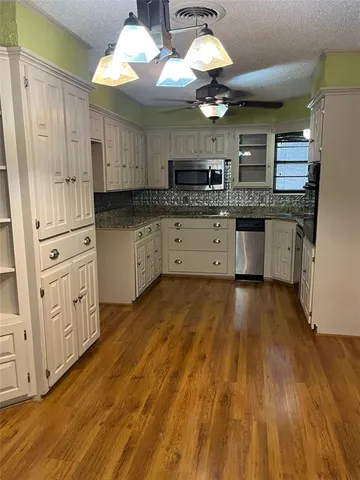 $2,895 | 3218 Santa Monica Drive, Abilene, TX 79605