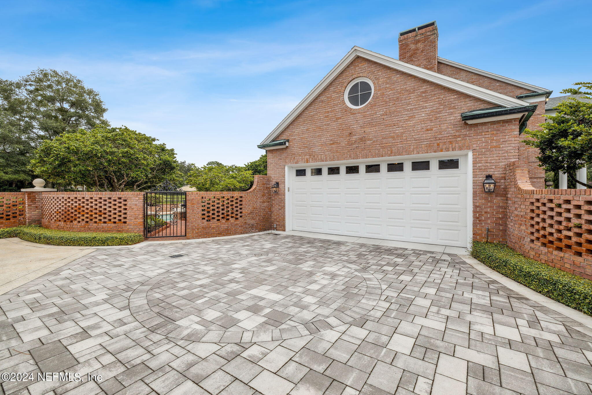 8179 Hollyridge Road Jacksonville, FL 32256 - Photo 76 of 79 Garage & Parking
