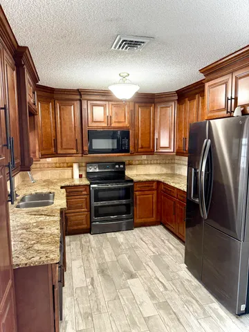 $399,000 | 1567 Northeast 21st Terrace West, Jensen Beach, FL 34957