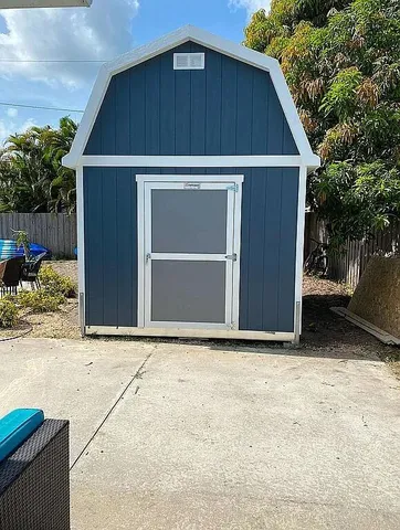 $399,000 | 1567 Northeast 21st Terrace West, Jensen Beach, FL 34957