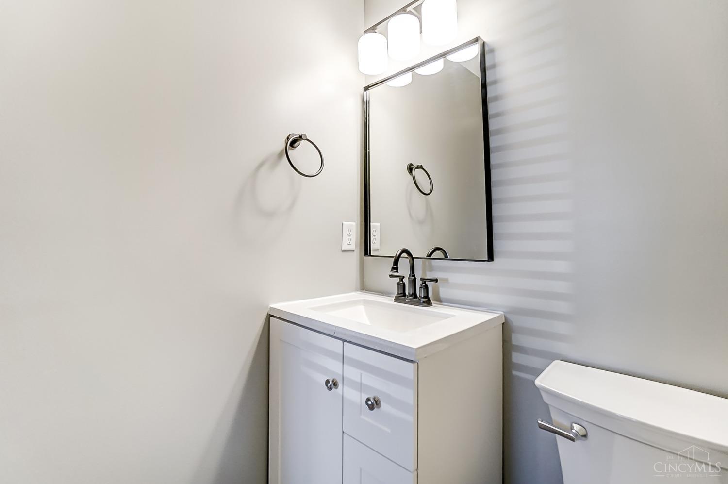6649 Hearne Road, Unit 157 Cincinnati, OH 45248 - Photo 17 of 25 Gallery Image 17