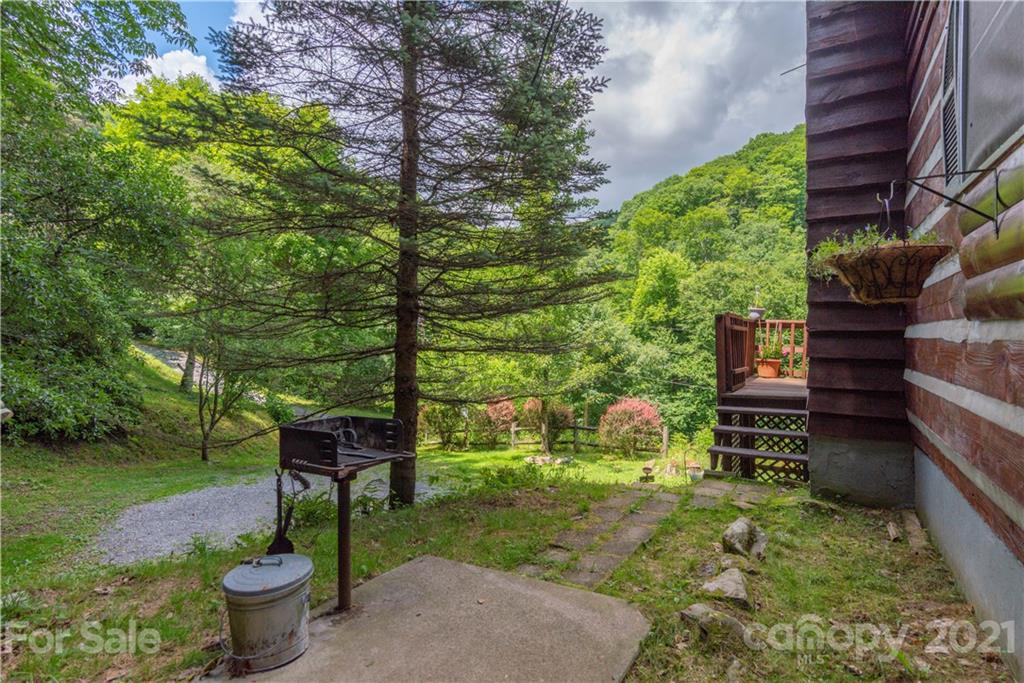 41 Mash Stomp Road Maggie Valley, NC 28751 - Photo 14 of 16 Gallery Image 14