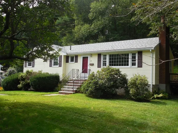 $4,000 | 166 Totten Pond Road, Waltham, MA 02451