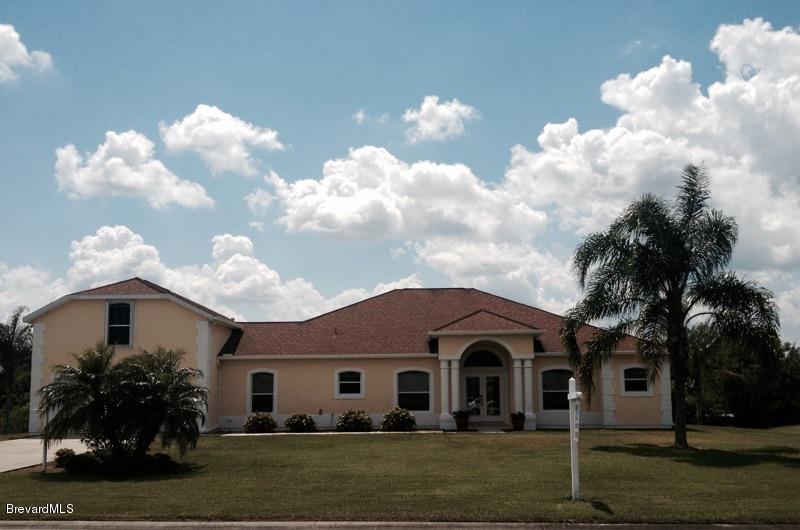 929 Hialeah Street Rockledge, FL 32955 - Photo 1 of 14 FullSizeRender.jpg