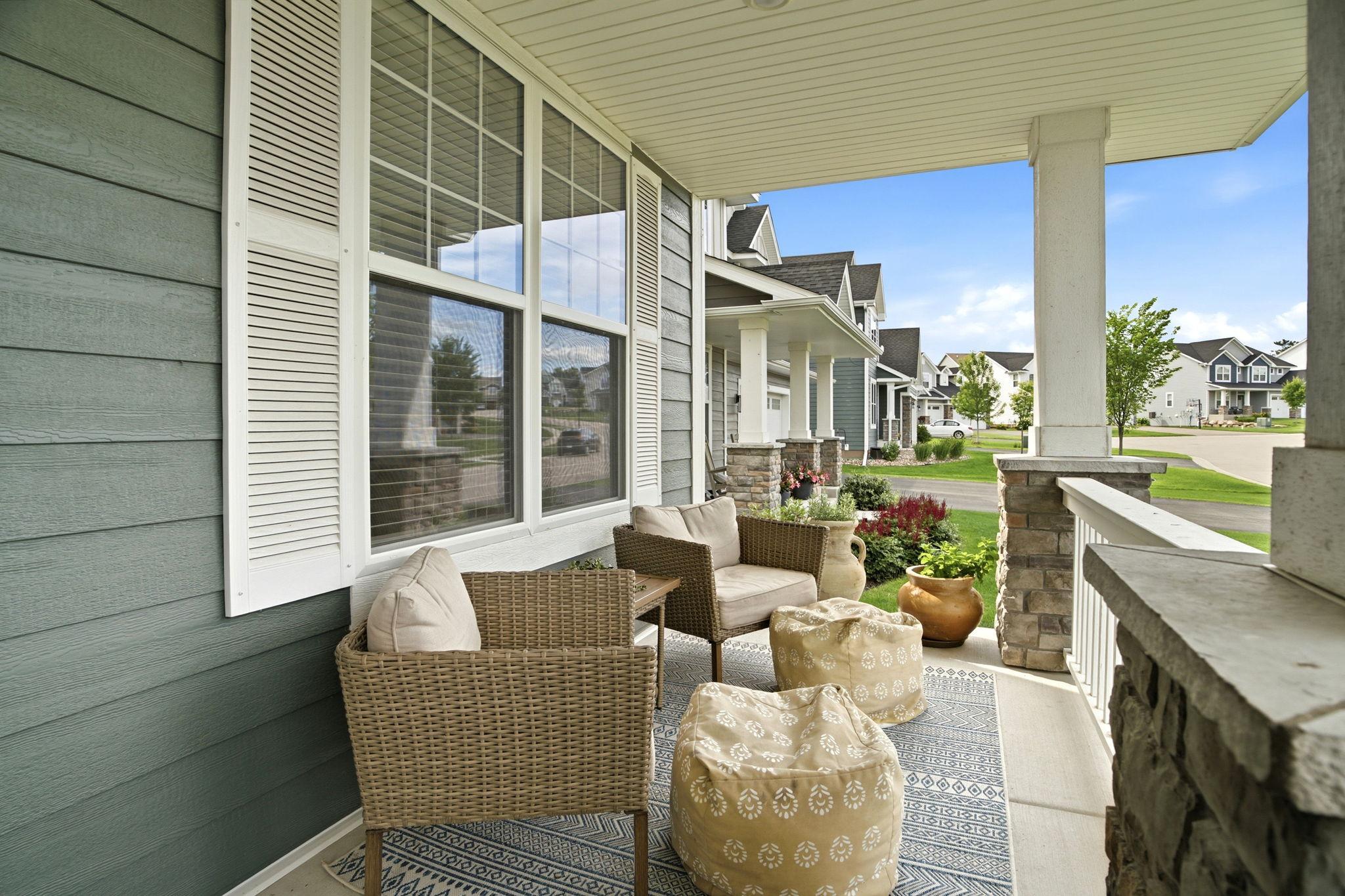 7202 Alphabet Street Chanhassen, MN 55317 - Photo 4 of 60