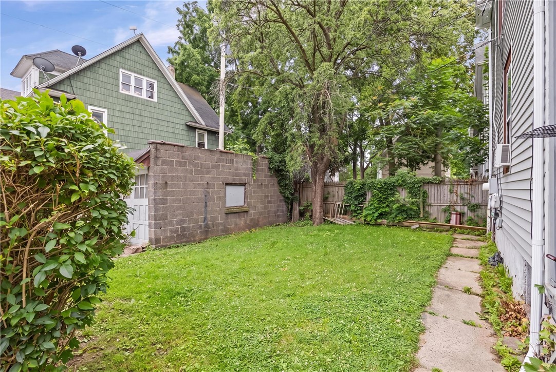 405-407 Flint Street Rochester, NY 14611 - Photo 36 of 37 Gallery Image 36