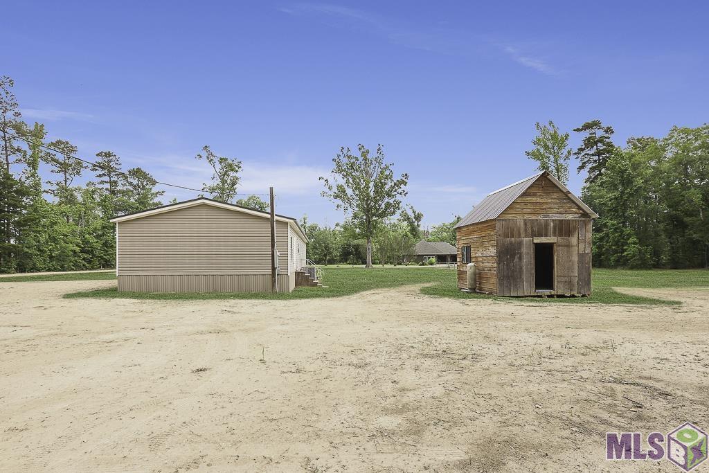 30288 Pine Alley Road Springfield, LA 70462 - Photo 5 of 32