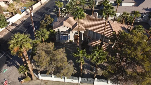 $3,999 | 3222 East Viking Road, Las Vegas, NV 89121
