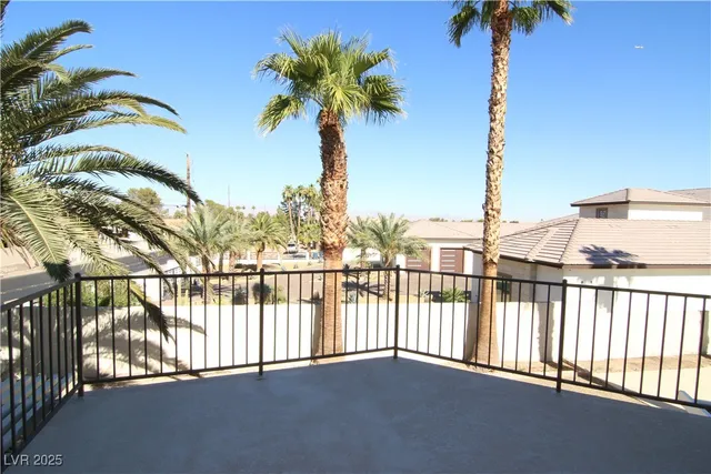$3,999 | 3222 East Viking Road, Las Vegas, NV 89121