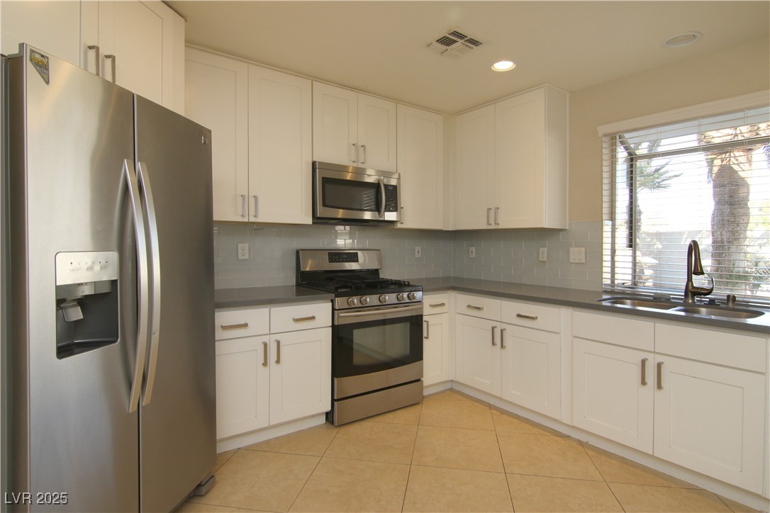 3222 East Viking Road Las Vegas, NV 89121 - Photo 10 of 38