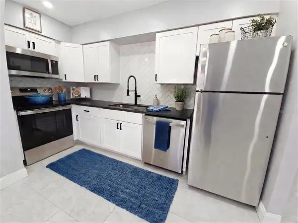 $2,000 | 2941 Shore Drive, Safety Harbor, FL 34695