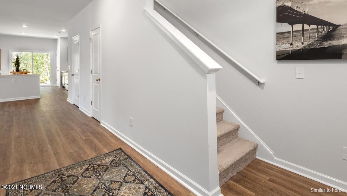 1546 Dove Shell Way, Unit 44 Wilmington, NC 28405 - Photo 4 of 22 3 wide foyer