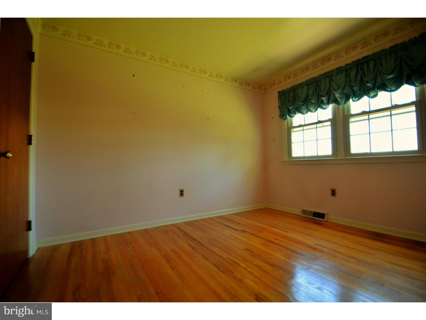 108 Morrison Road New Castle, DE 19720 - Photo 14 of 25 Bedroom 4