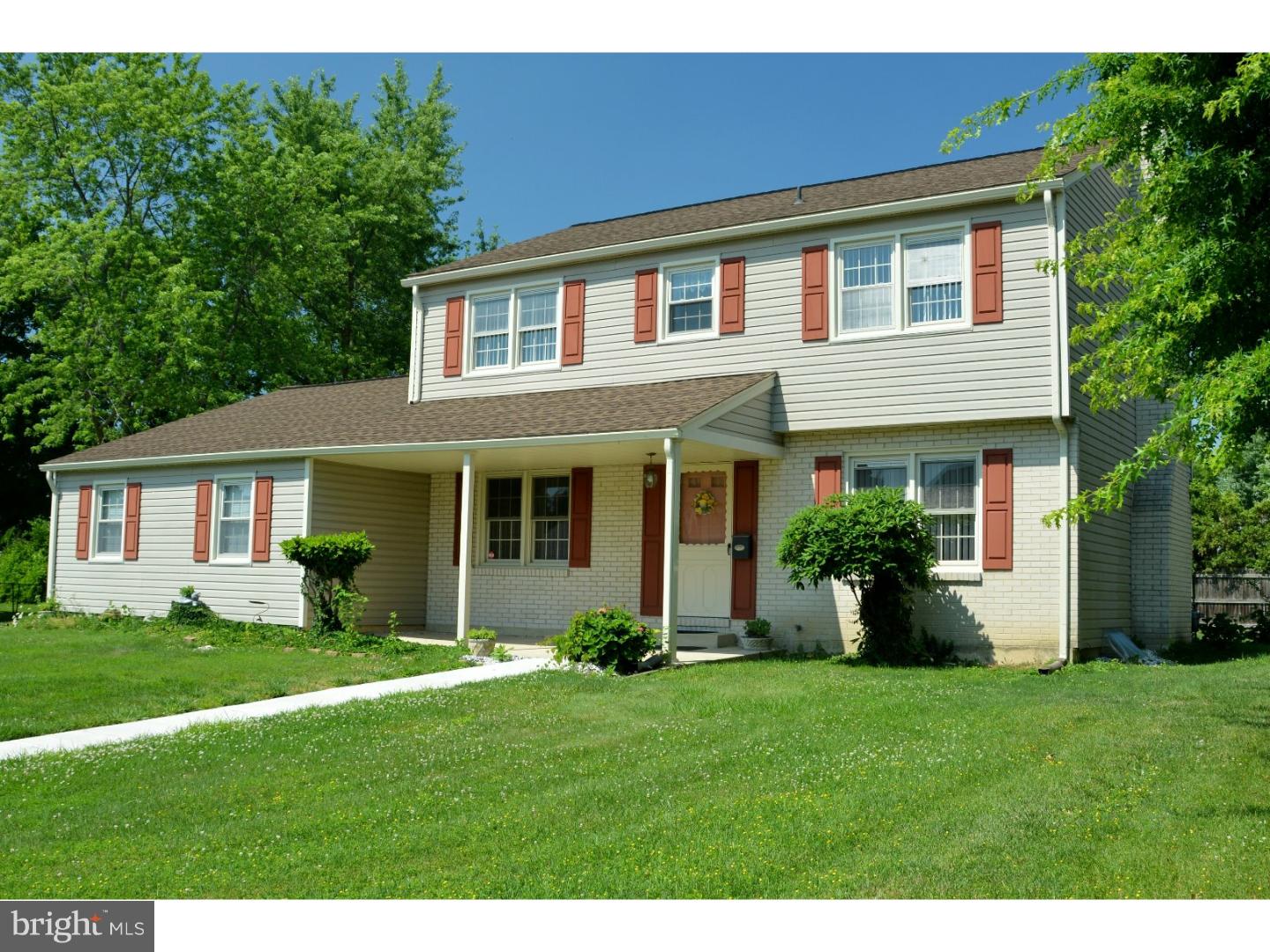 108 Morrison Road New Castle, DE 19720 - Photo 3 of 25 Exterior Side