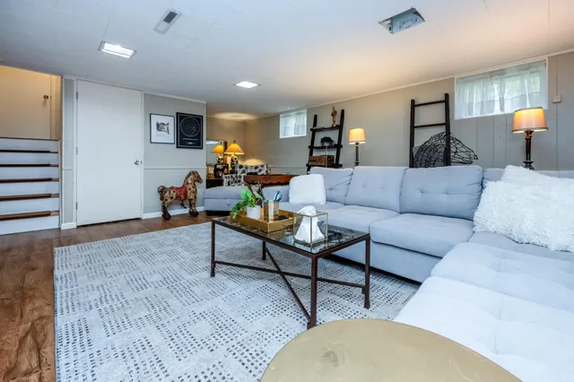 $285,000 | 1246 Adams Drive, St. Joseph, MI 49085