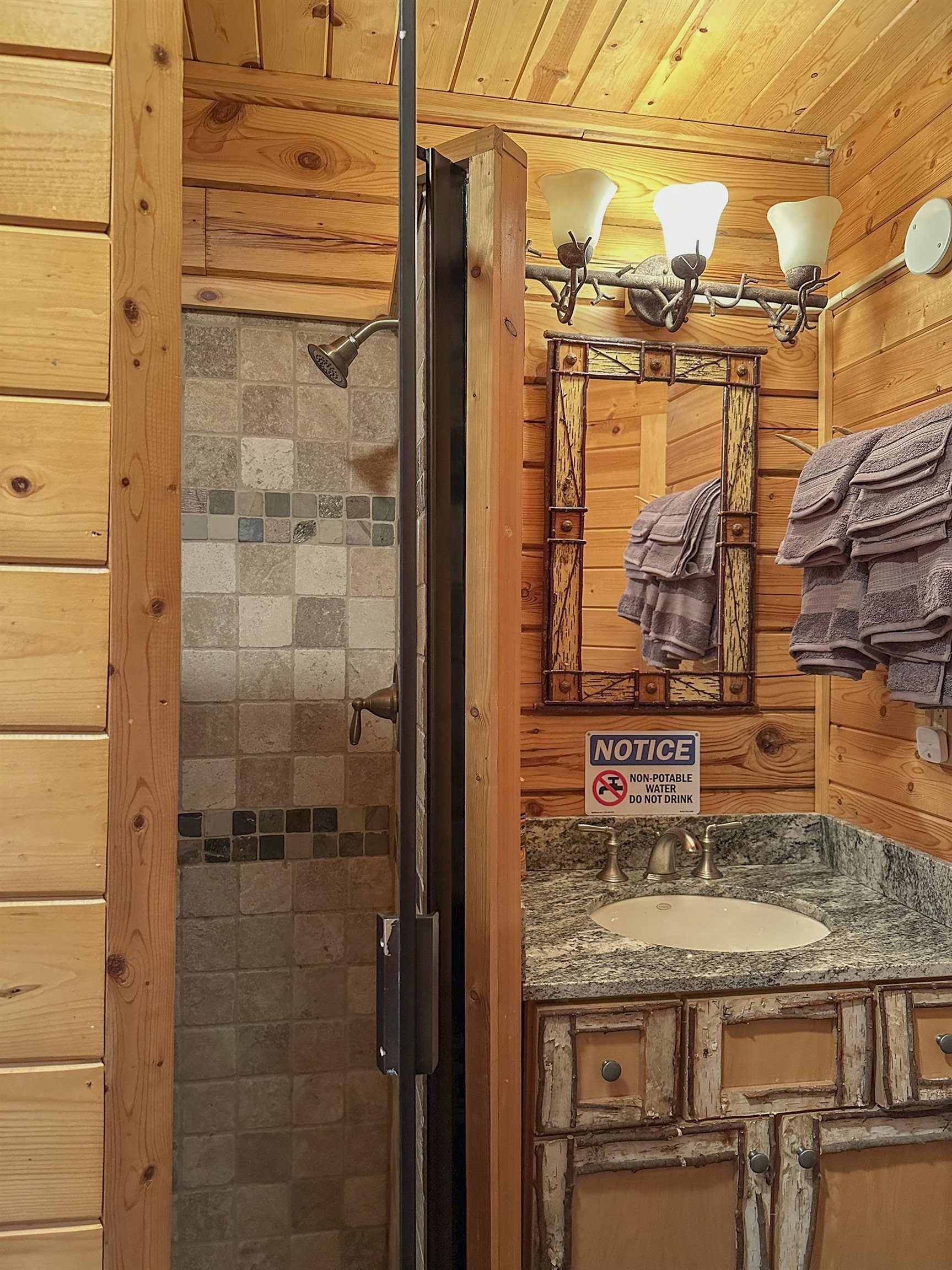 3900 Swaney Road Traverse City, MI 49686 - Photo 27 of 41
