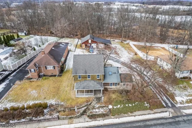 $749,000 | 79 Fairfield Avenue, West Caldwell, NJ 07006