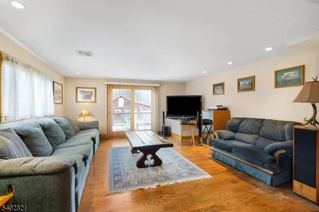 $749,000 | 79 Fairfield Avenue, West Caldwell, NJ 07006