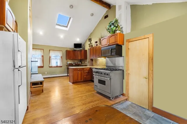 $749,000 | 79 Fairfield Avenue, West Caldwell, NJ 07006