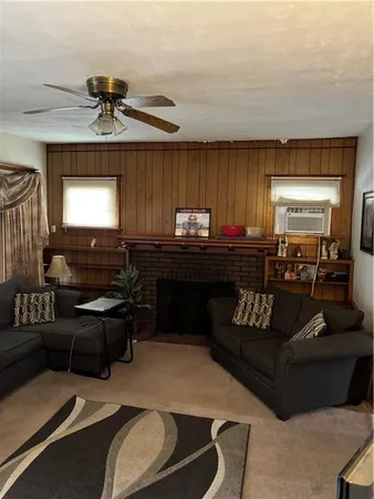 $55,900 | 115 Woodrow Court, Sharon, PA 16146