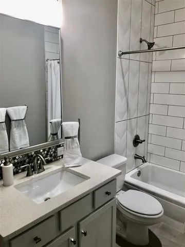 $480,000 | 3913 North Solano Street, Wichita, KS 67205