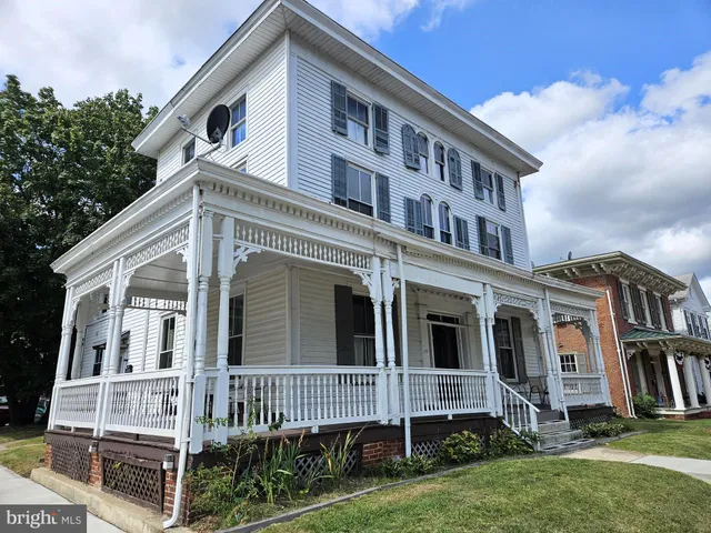 a view of under construction room