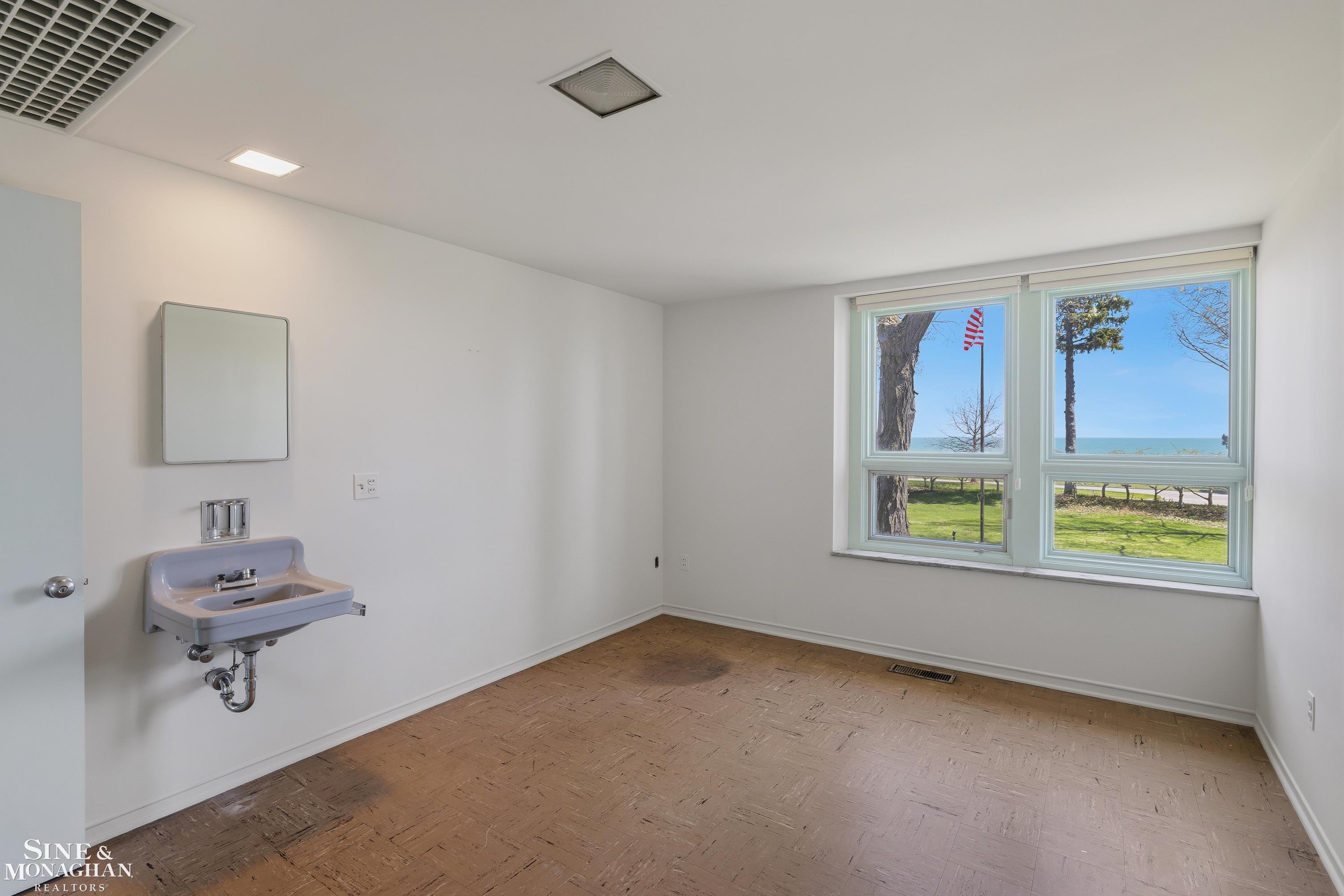 515 Lake Shore Road Grosse Pointe Shores, MI 48236 - Photo 71 of 97