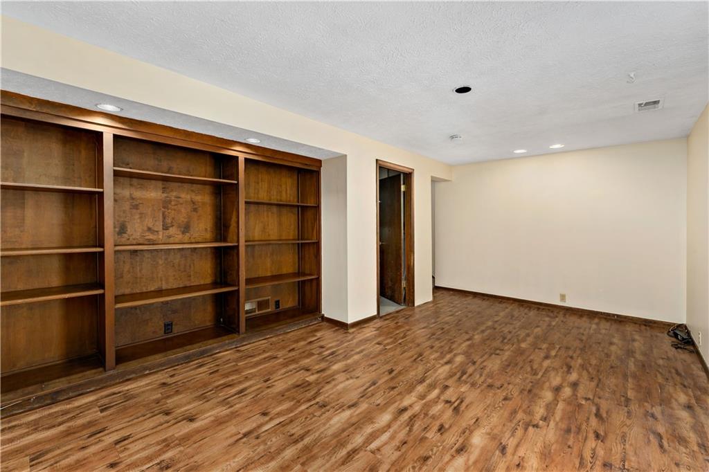 649 Deer Watch Road Bridgeville, PA 15017 - Photo 25 of 37 Gallery Image 25