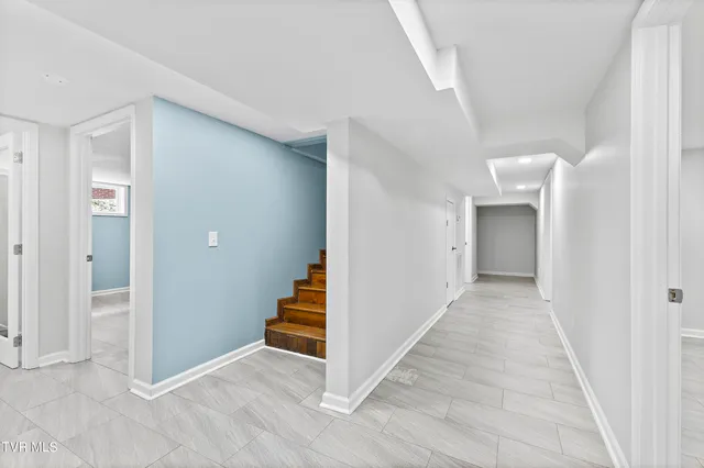 $2,300 | 630 Broad Street, Unit 2, Bristol, TN 37620