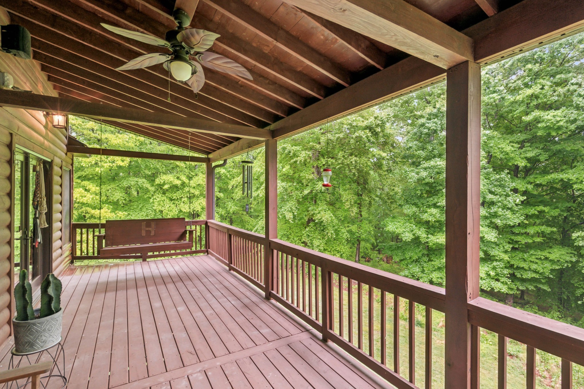 4455 Tarsus Road Palmyra, TN 37142 - Photo 34 of 38 a view of balcony with wooden floor