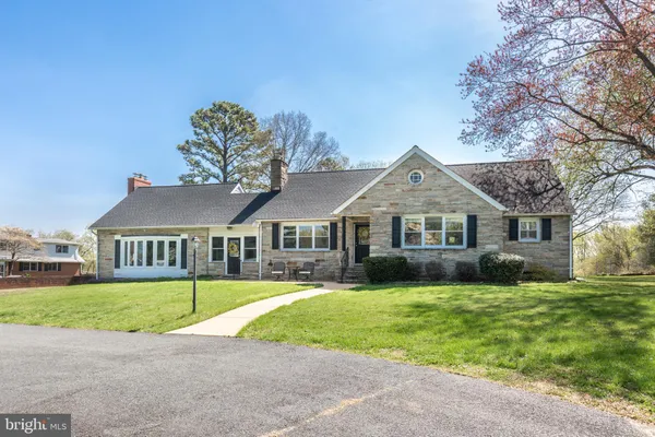 $739,000 | 11501 Cedar Lane, Kingsville, MD 21087