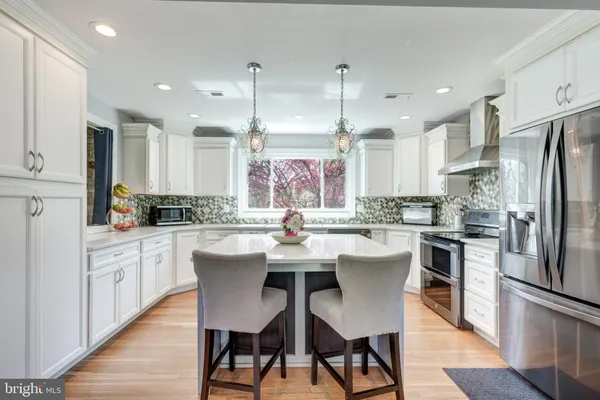 $739,000 | 11501 Cedar Lane, Kingsville, MD 21087