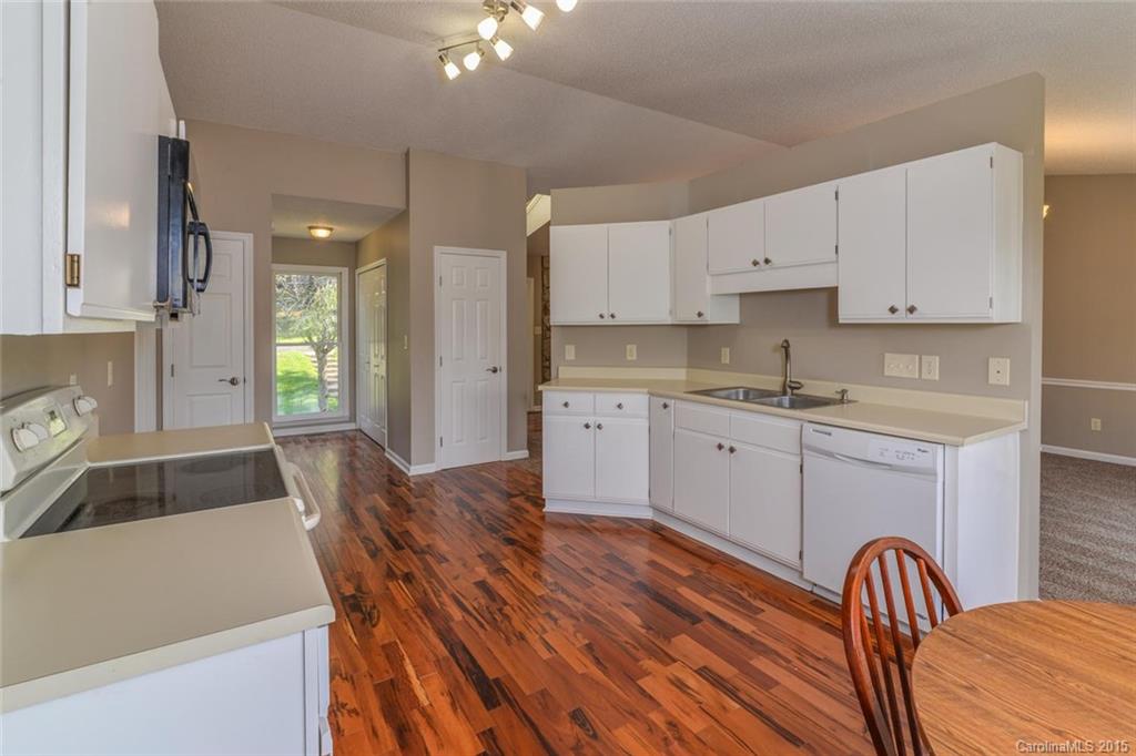 5 Pine Ridge Trail Arden, NC 28704 - Photo 8 of 24 Gallery Image 8