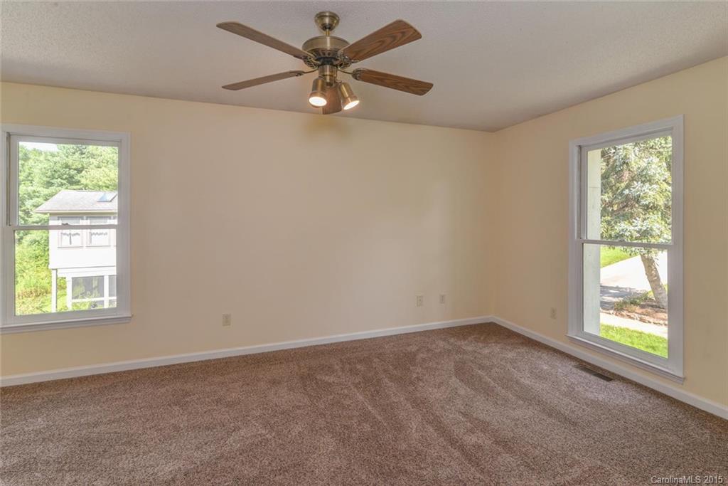 5 Pine Ridge Trail Arden, NC 28704 - Photo 9 of 24 Gallery Image 9