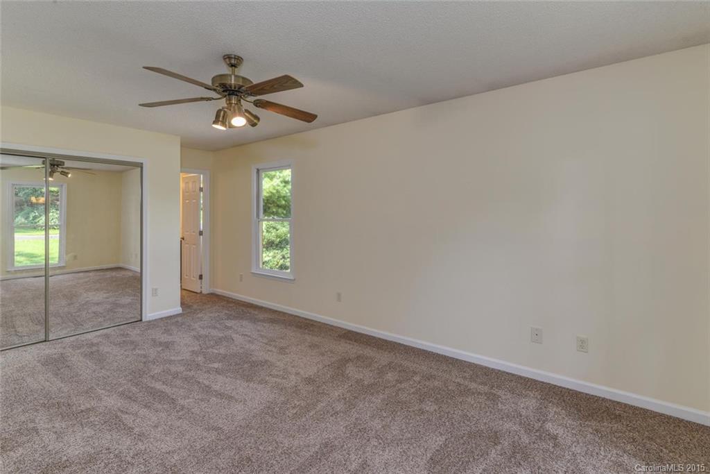 5 Pine Ridge Trail Arden, NC 28704 - Photo 10 of 24 Gallery Image 10