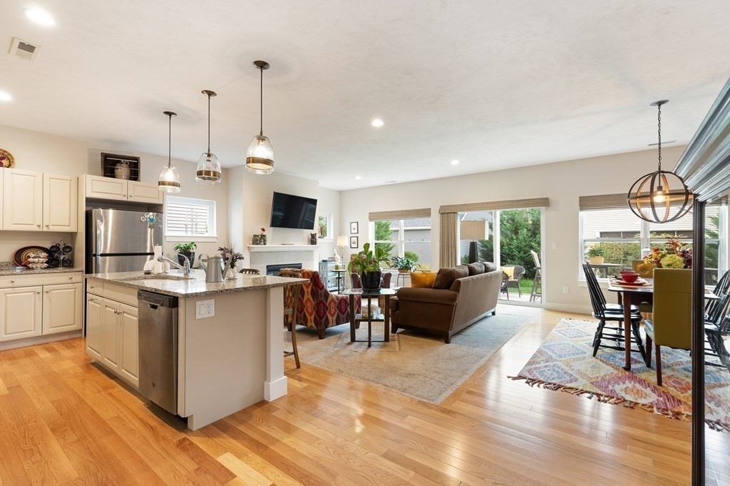 38 Lantern Way, Unit 38 Ashland, MA 01721 - Photo 9 of 35