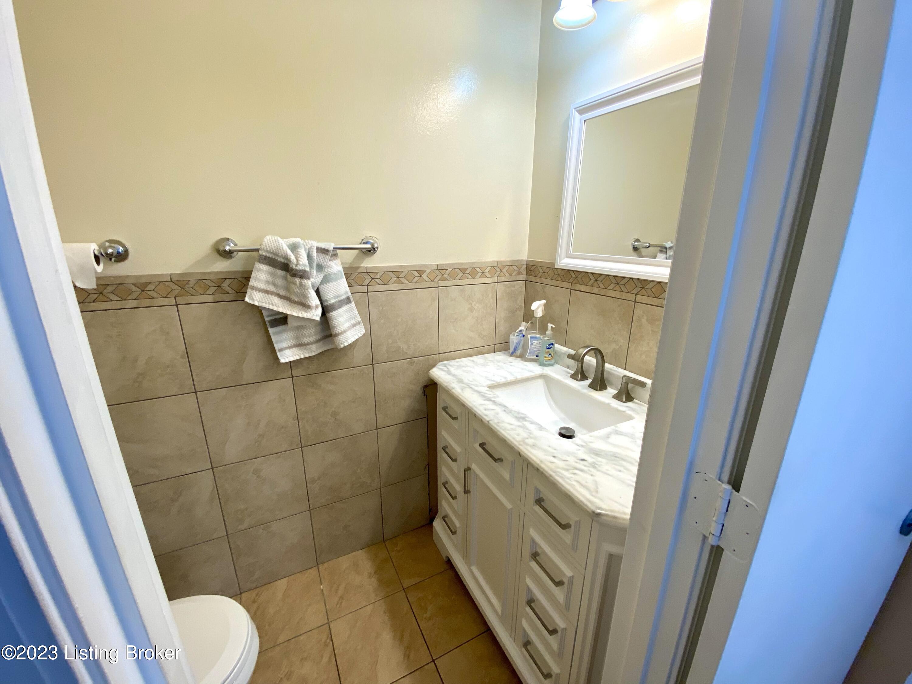 7216 Ridge Creek Road Louisville, KY 40291 - Photo 75 of 86 IMG_E0470