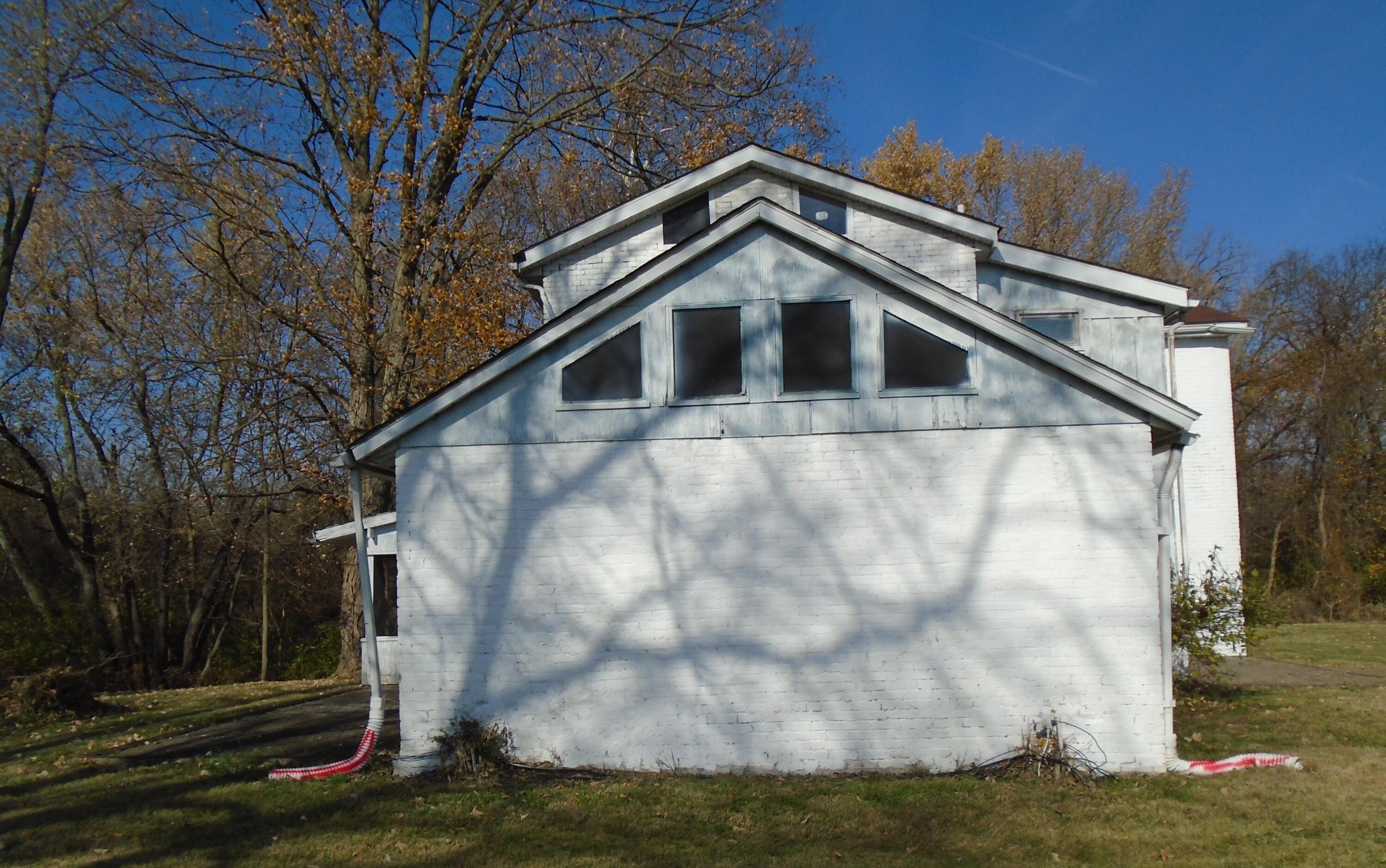 4677 Bixby Road Groveport, OH 43125 - Photo 3 of 22 MLS other side Bixby