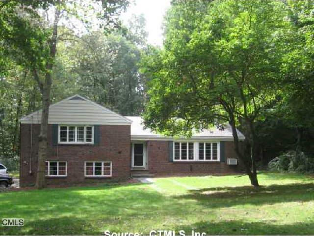 18 Brett Cliff Road Milford, CT 06461 - Photo 1 of 1 Gallery Image 1