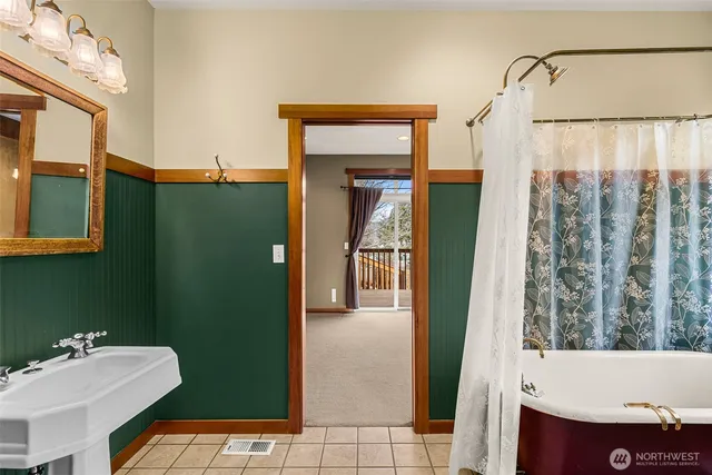 $1,550,000 | 7405 Us Highway, Wenatchee, WA 98801